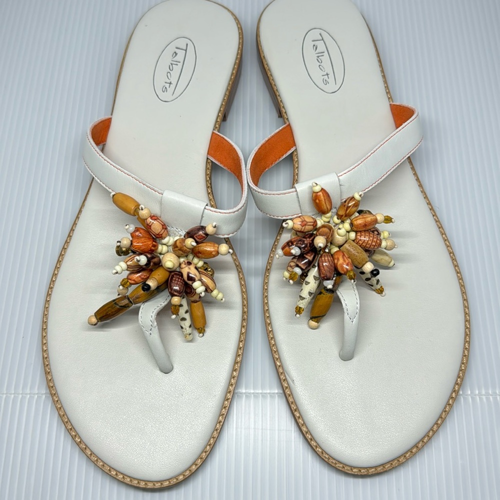 🆕Talbots  beaded thong sandals 🩴 in size 8.5